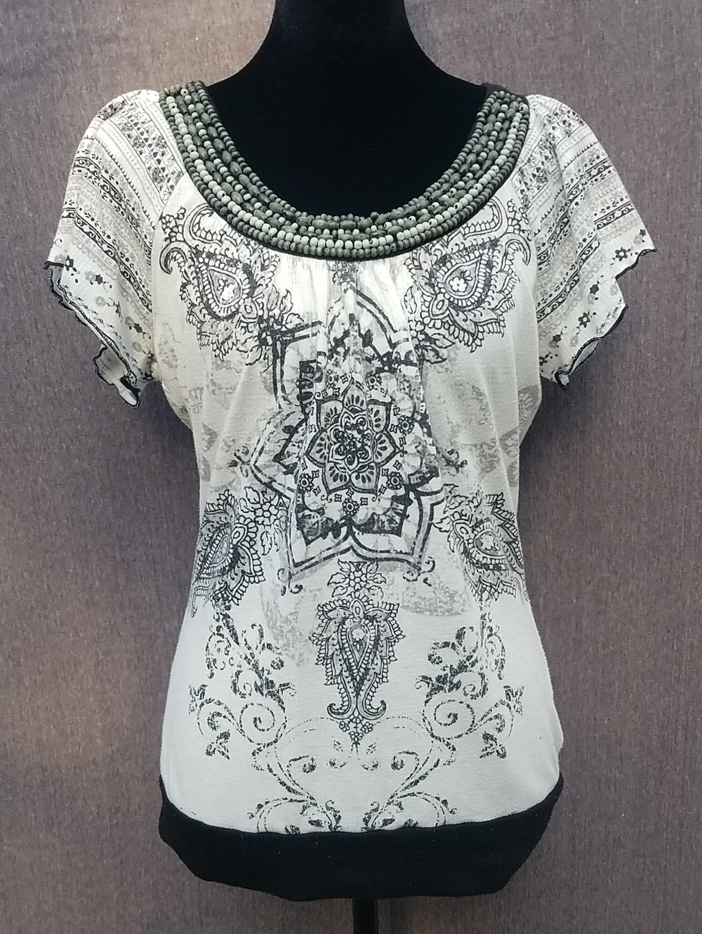 Almost Famous White & Black Beaded-Neck Paisley Print Top -95